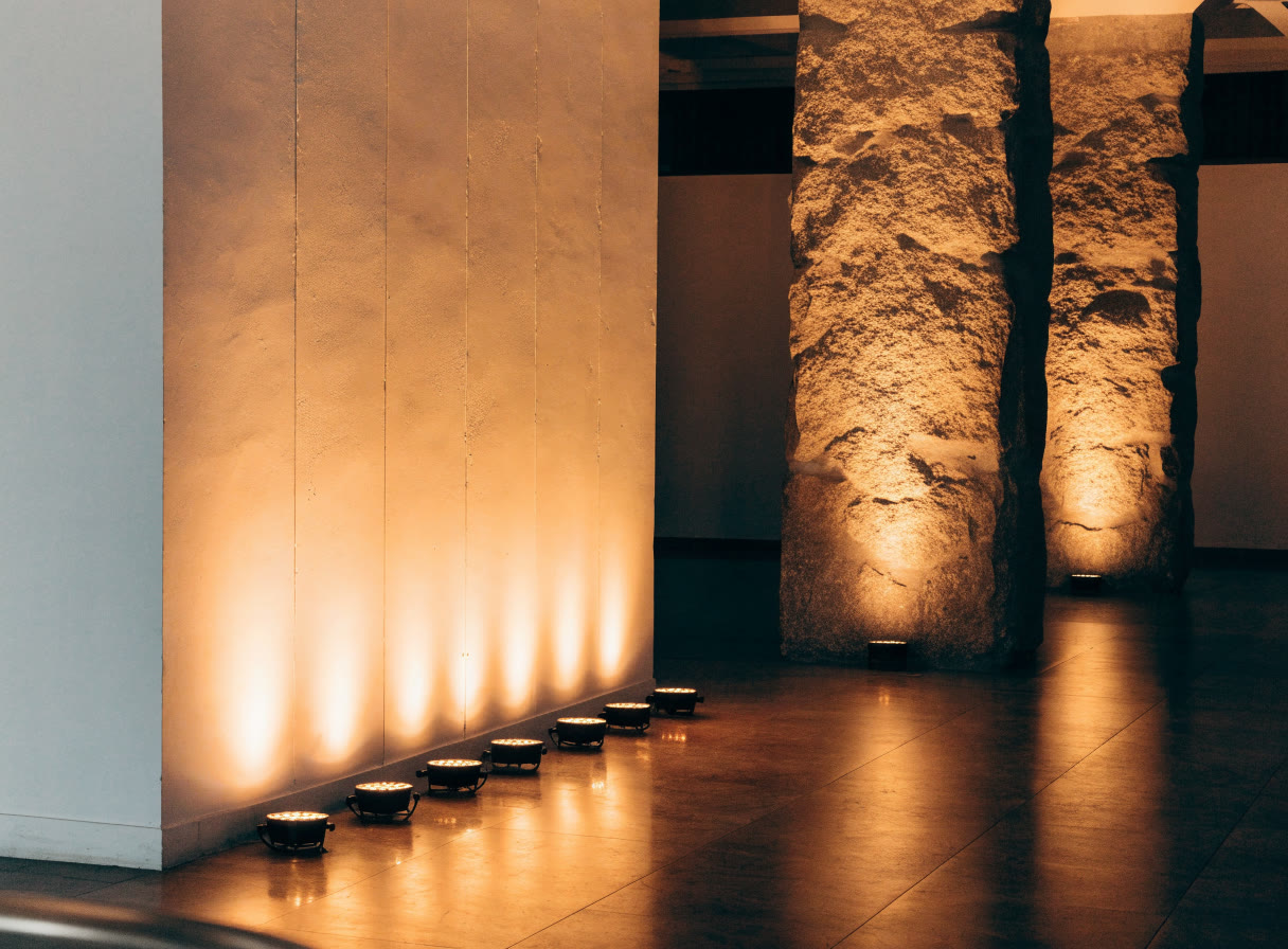 Iluminación arquitectónica para muros