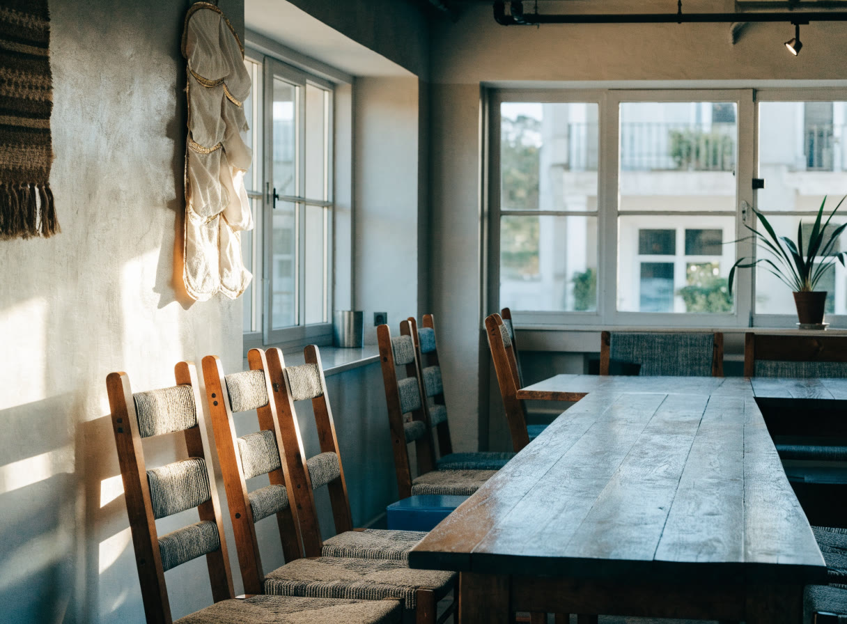 Coordinación de grupos en un hostal